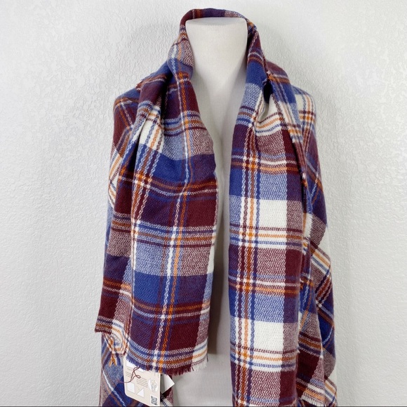 D&Y Red & Blue Plaid Blanket Scarf - Picture 3 of 8